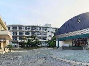 校舎の写真