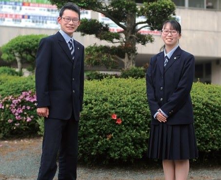 冬服の制服の写真